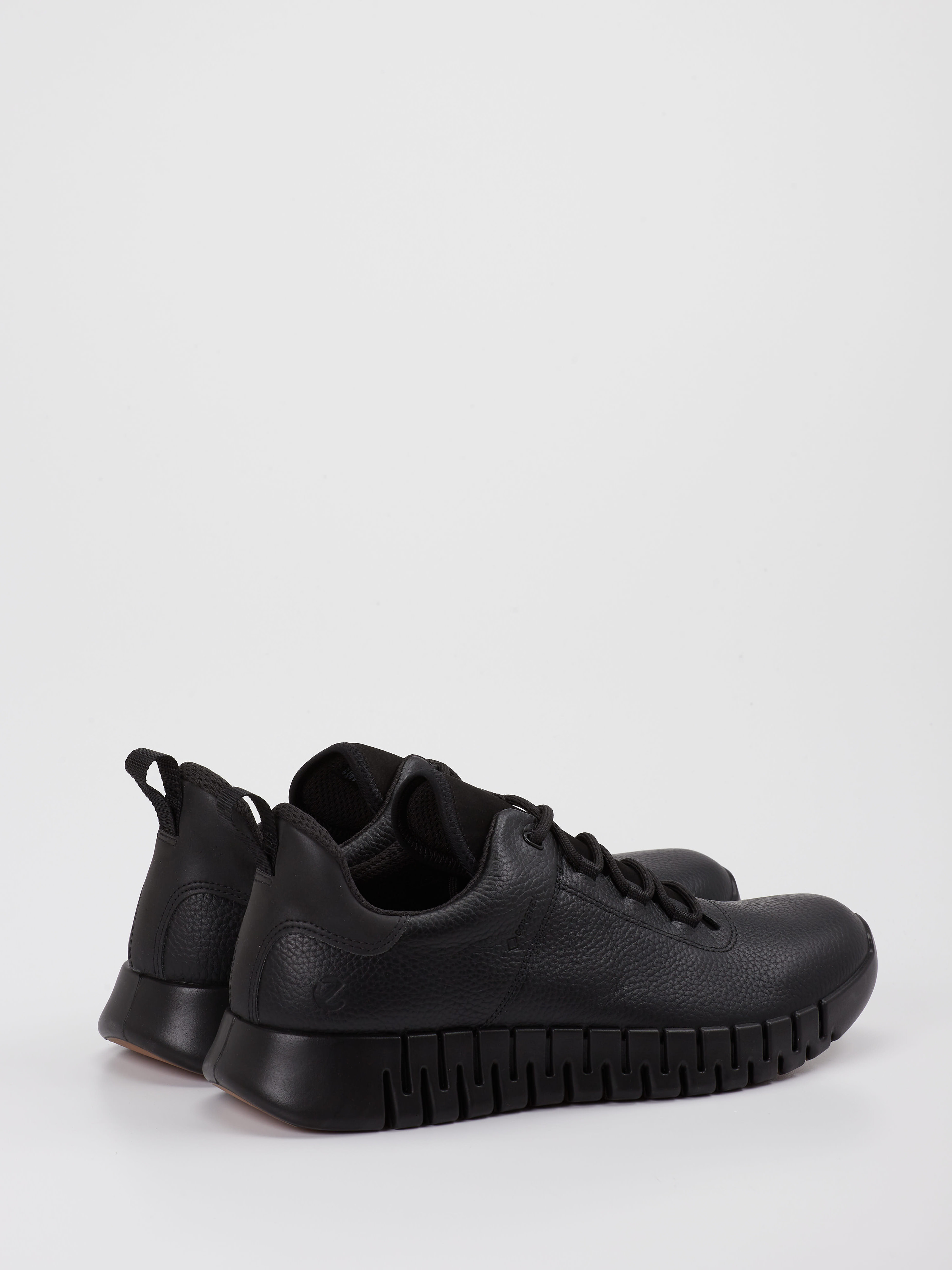 Sneaker schwarz 4661009074603