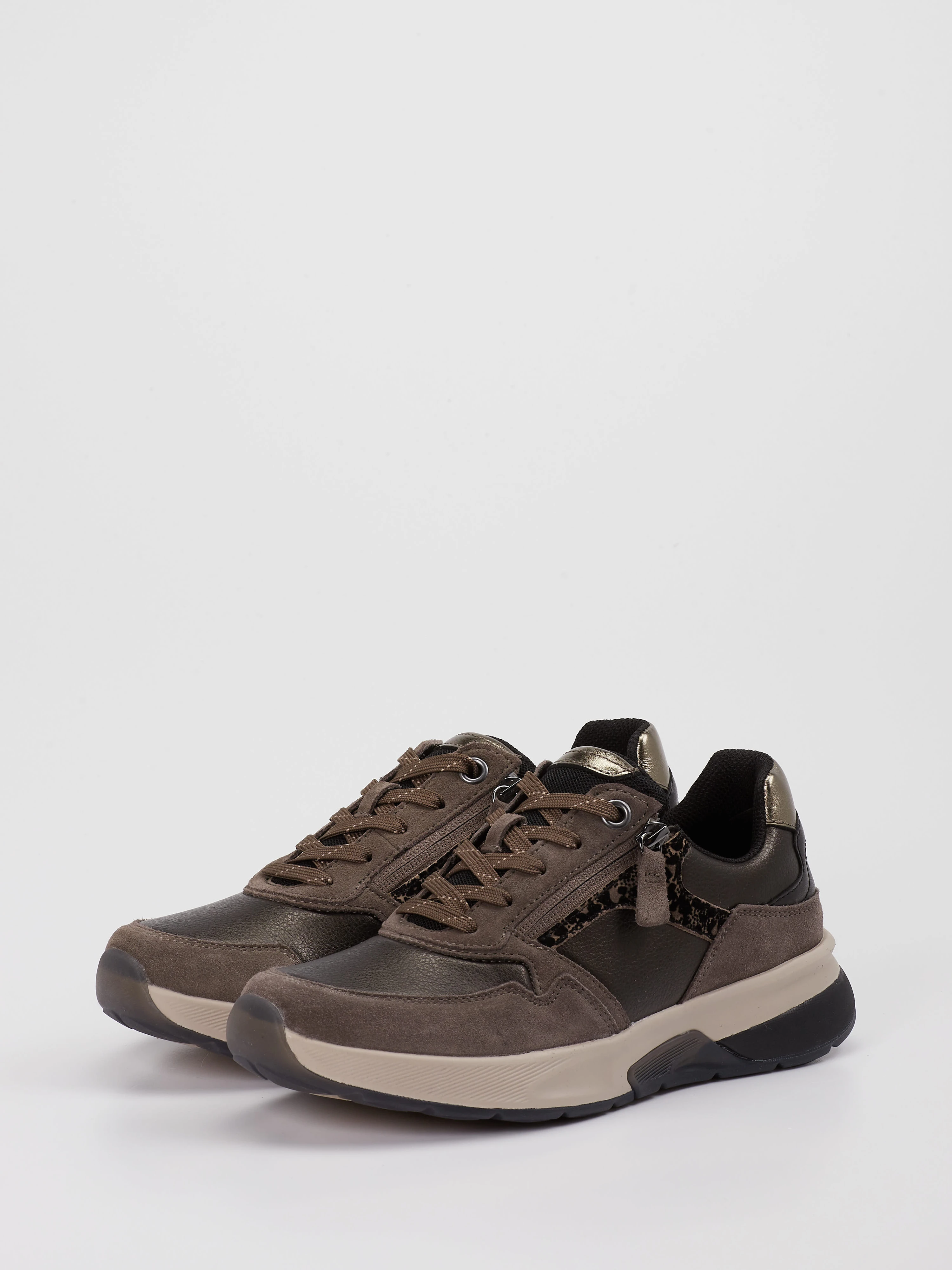 Sneaker