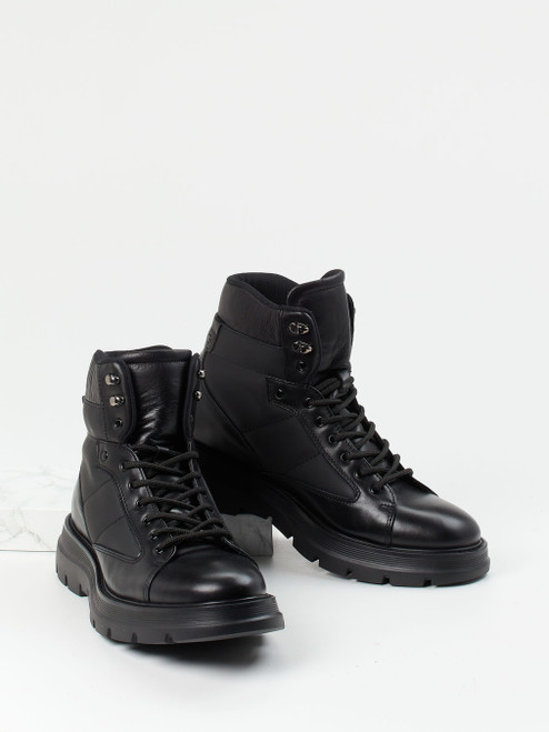 Boots schwarz 4701009070004