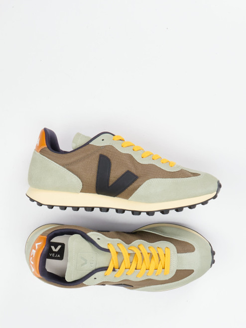 Sneaker grün 4661629012104