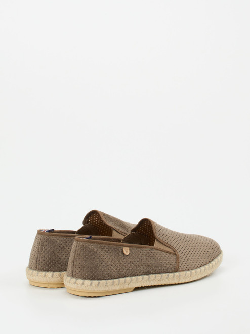 Slipper braun 4510249003803