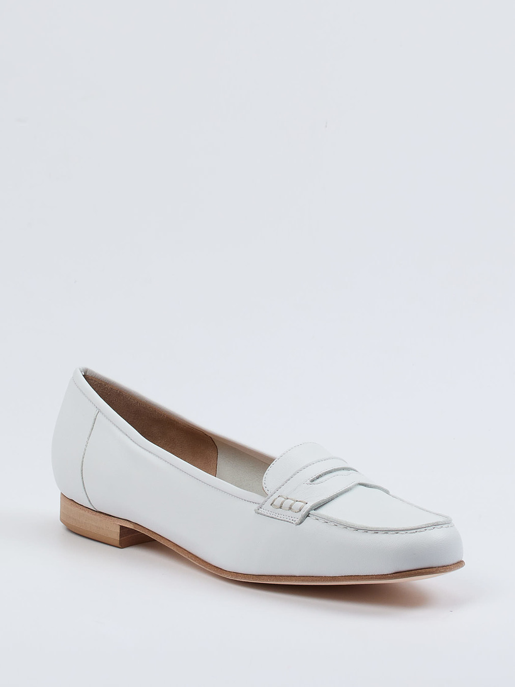 Mannori – Loafer aus Lammleder in Off-White