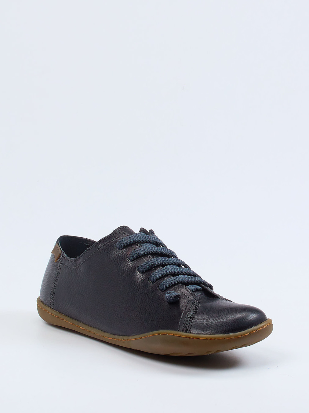 Camper – Schnürschuh aus Kalbleder in Anthrazit