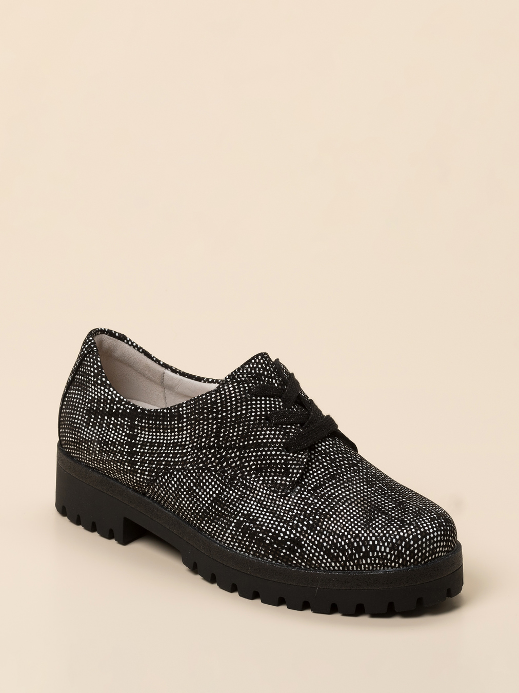 Waldläufer – Derby-Schnürschuh aus Lackleder schwarz