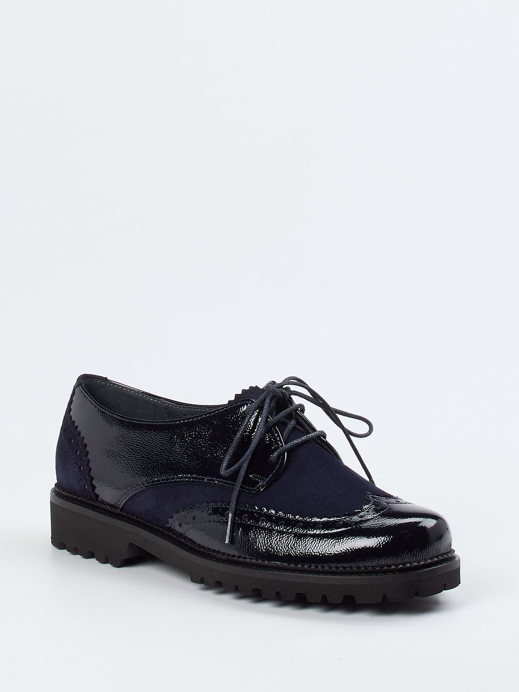 Christian Dietz – Brogues aus Lackleder und Veloursleder