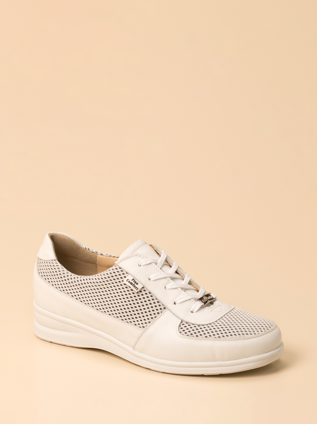 Finn Comfort – Schnürschuh aus Kalbleder weiß