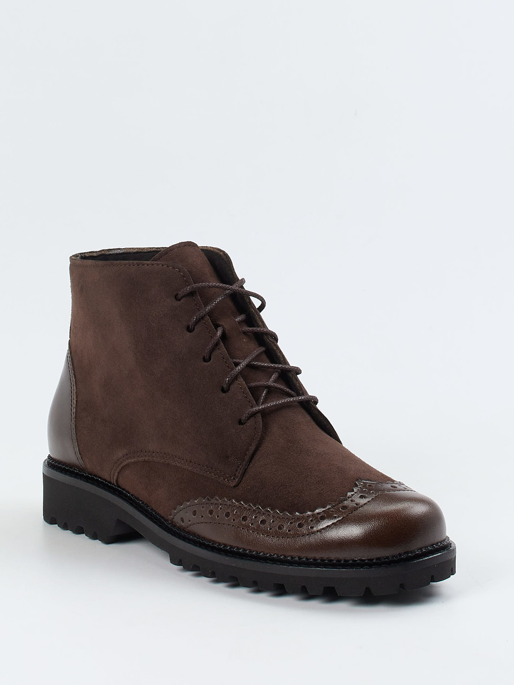 Christian Dietz – Brogue-Boots aus Veloursleder braun