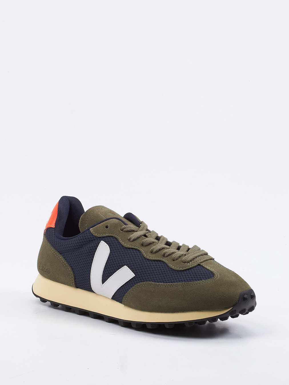 Veja – Retro-Sneaker aus Mesh und Veloursleder blau