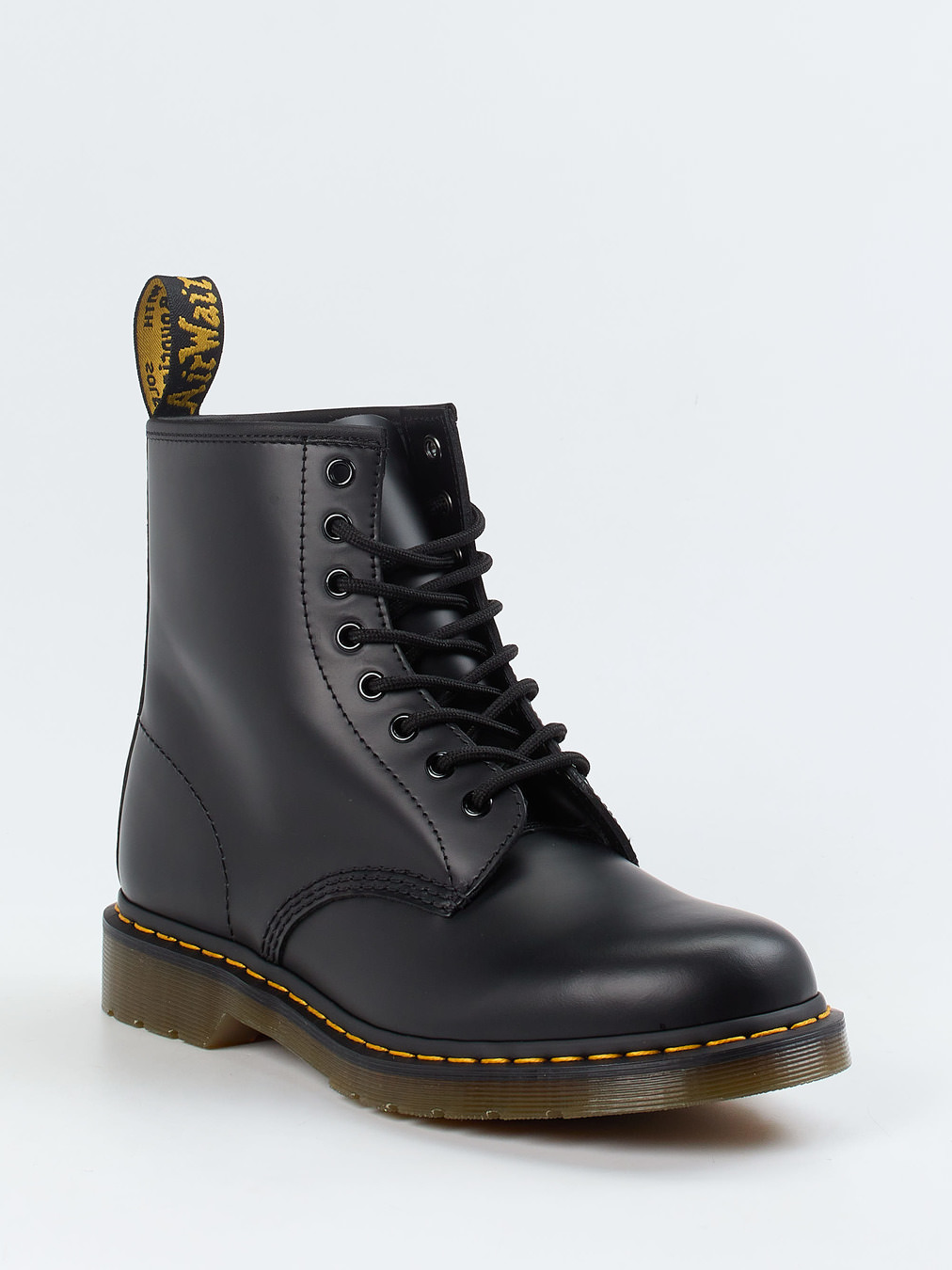 Dr. Martens – Schnürboots aus Kalbleder Schwarz