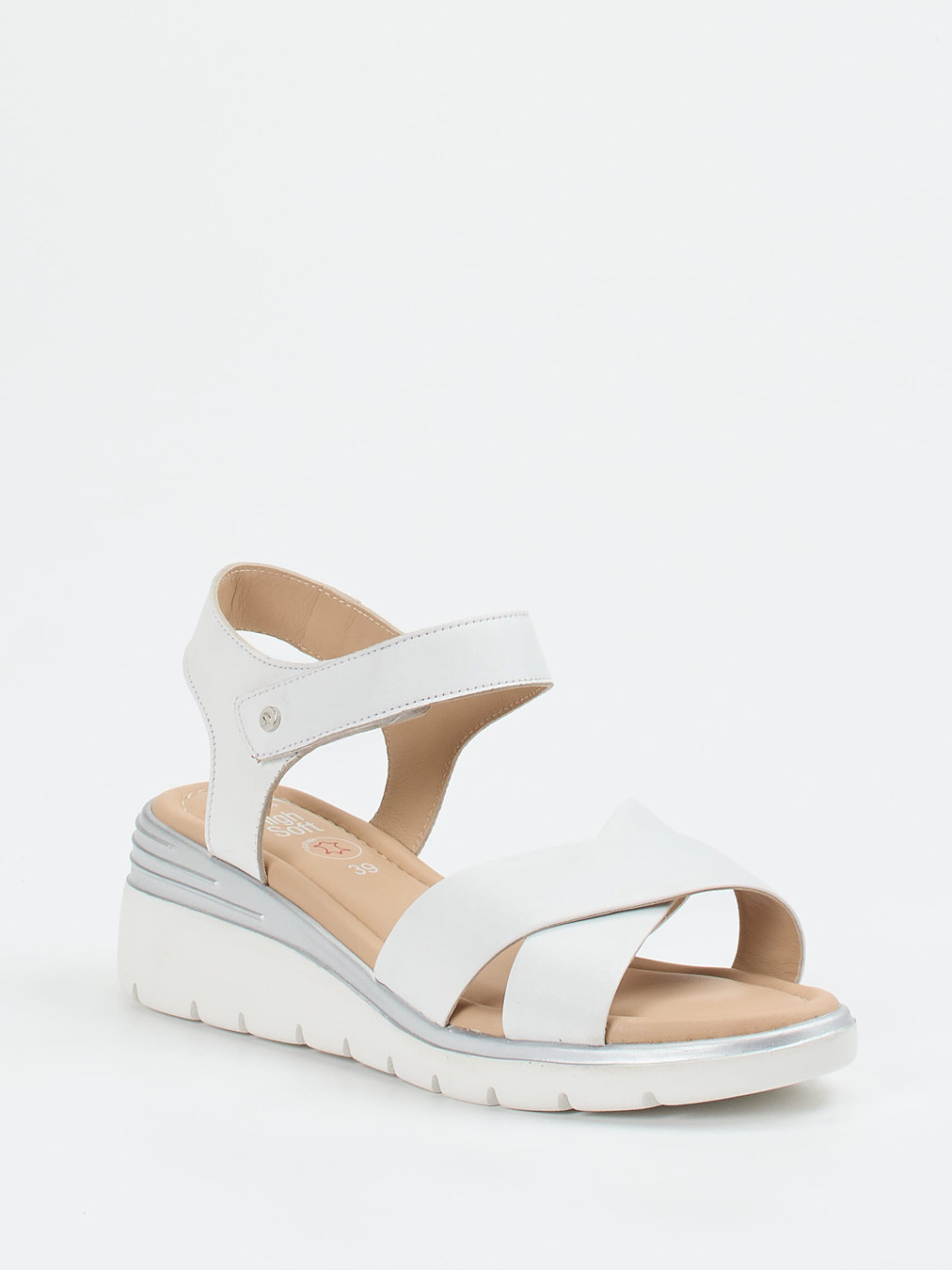 Ara – Keilsandalette aus Kalbleder in Weiß