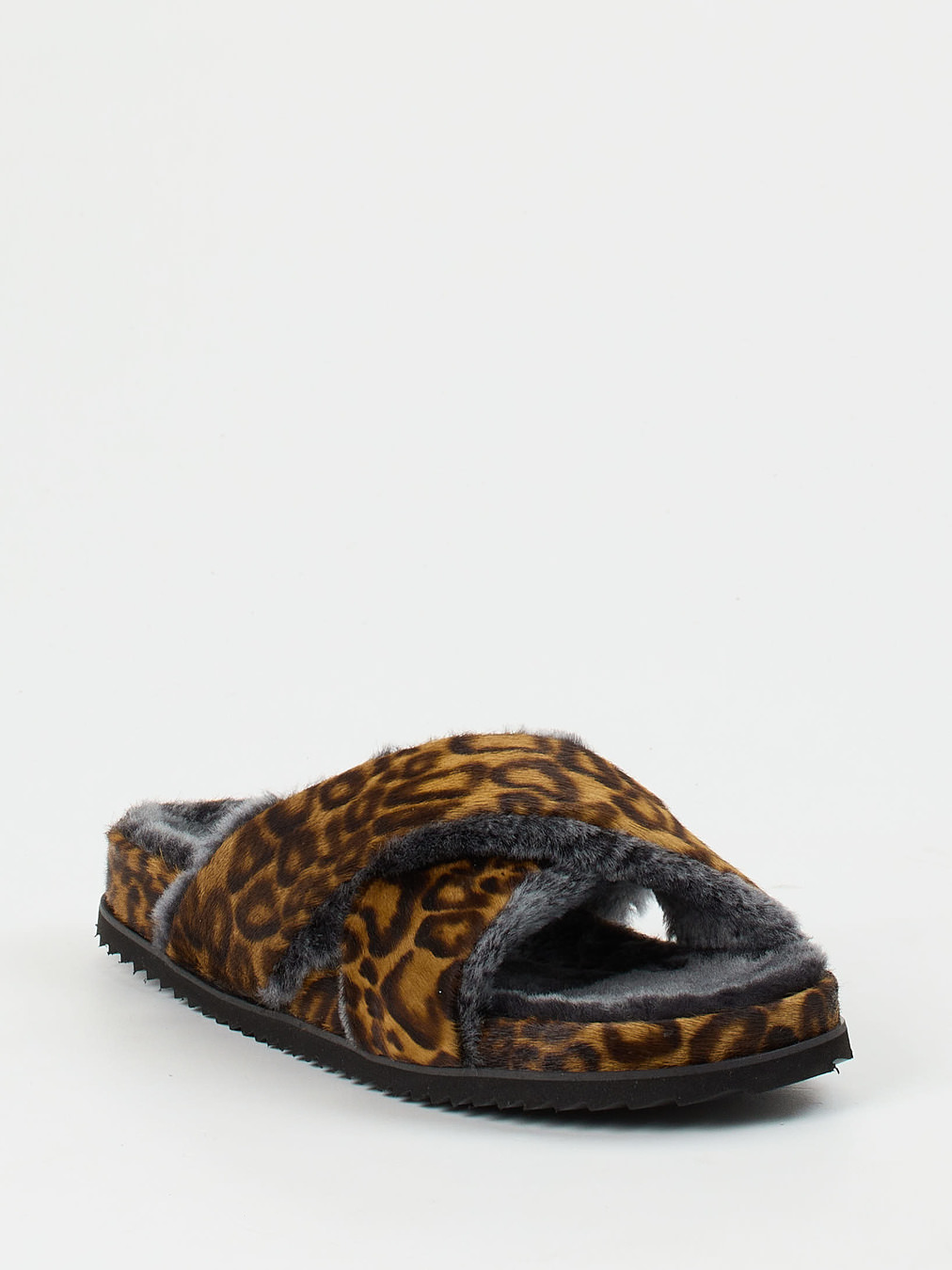 Konstantin Starke – Fellpantoletten aus Fell Leoprint