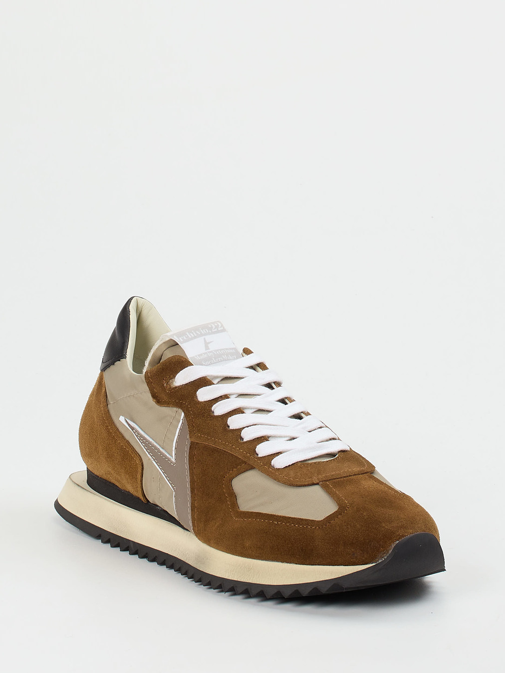 Archivio 22 – Sneaker aus Veloursleder rostbraun