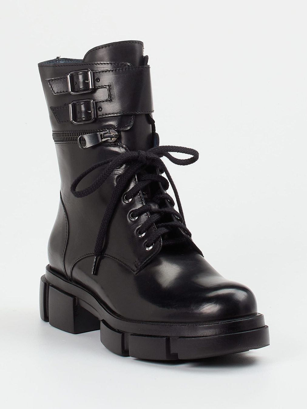 Konstantin Starke – Combat Boots aus Kalbleder schwarz