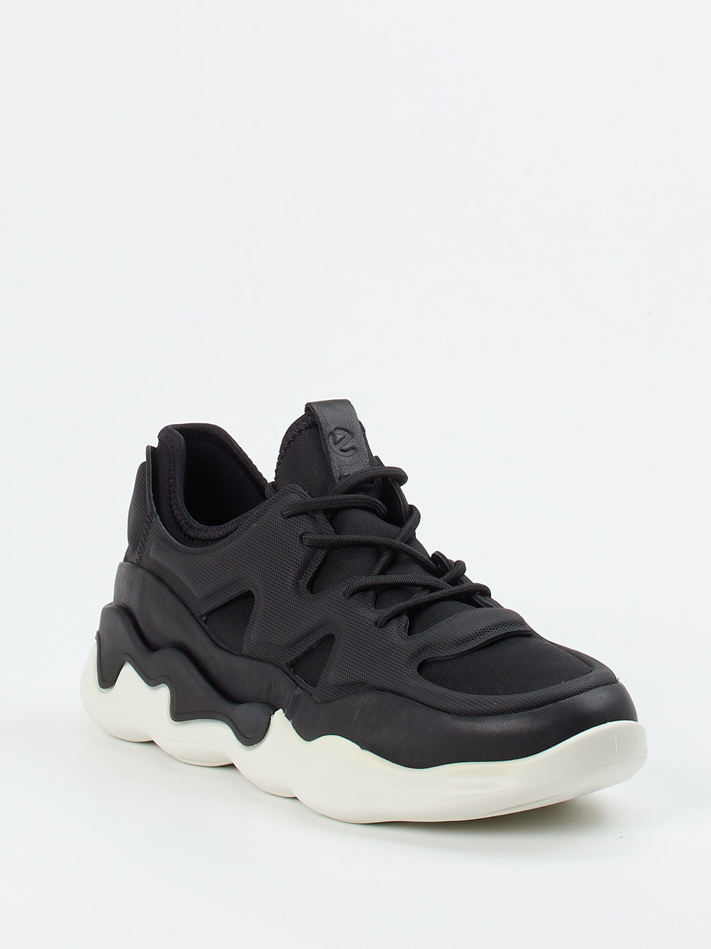 Ecco – Chunky Sneaker aus Textil in Schwarz
