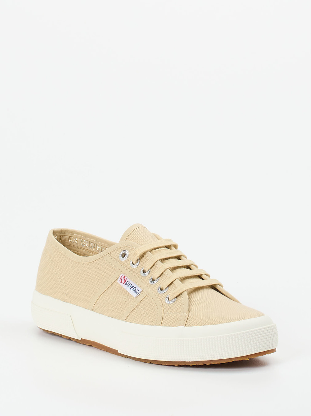 Superga – Sneaker aus Canvas in Beige