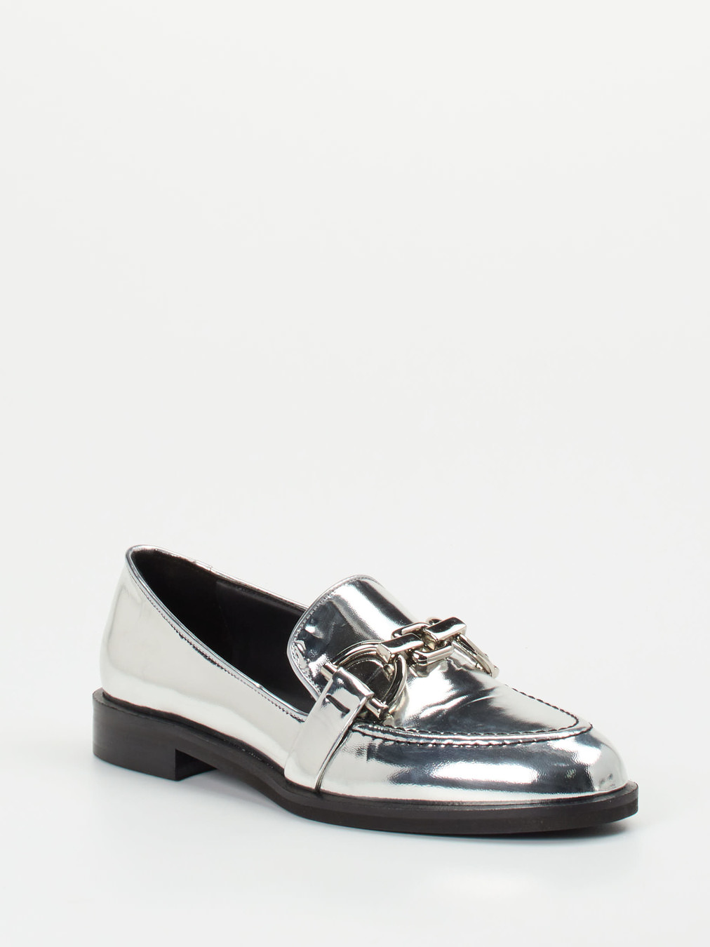 Konstantin Starke – Loafer aus Metallicleder silber