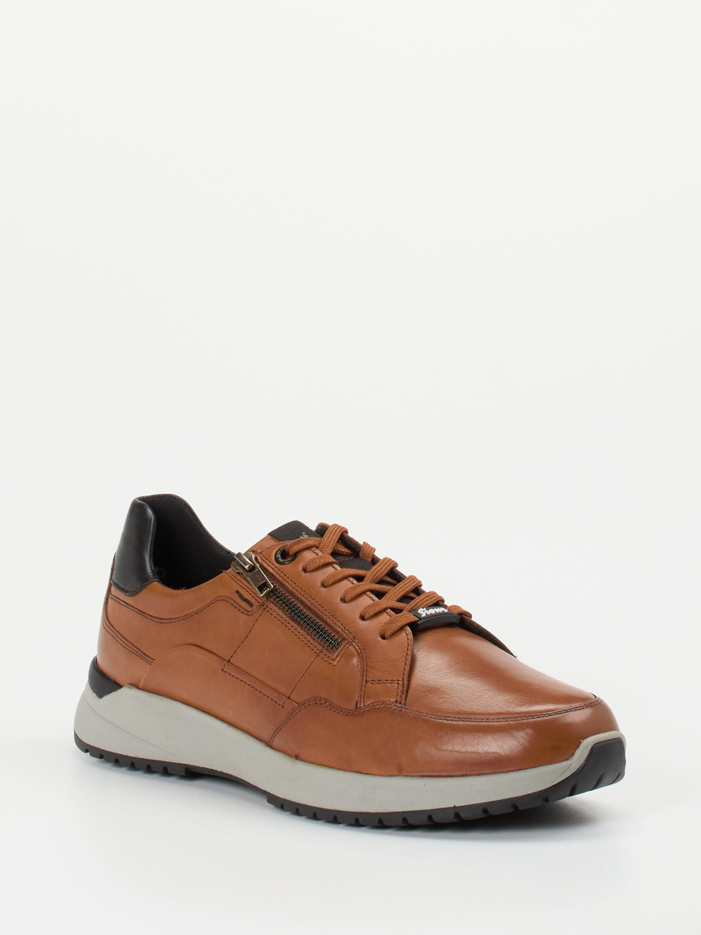 Sioux – Sneaker aus Kalbleder cognacfarben