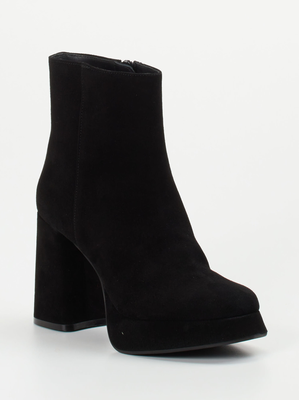 Konstantin Starke – Plateau-Stiefeletten aus Veloursleder Schwarz