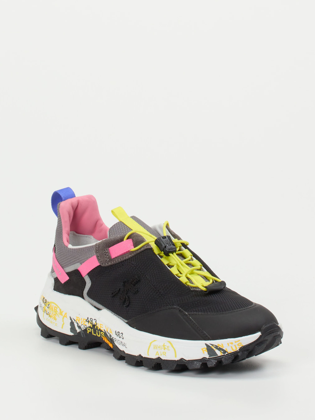 Premiata – Trail-Sneaker aus Textil in Schwarz