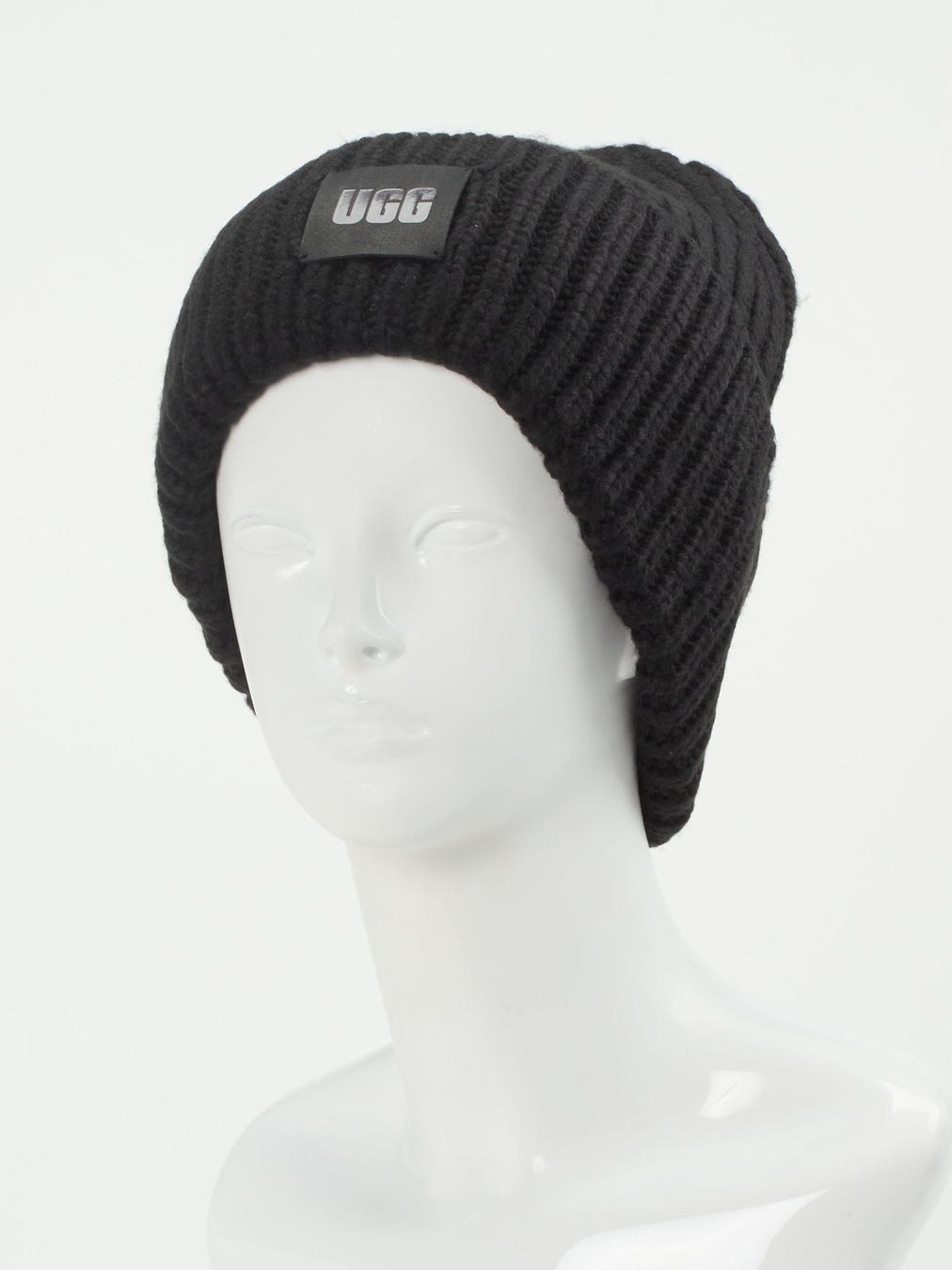 UGG – Strickmütze aus Textil in Schwarz