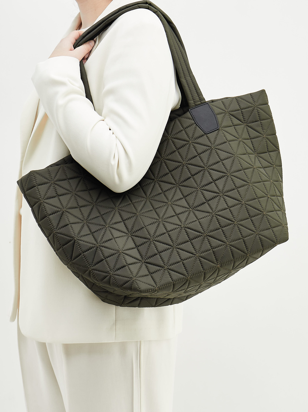 VeeCollective Berlin – Shopper aus Ripstop-Nylon Olivgrün