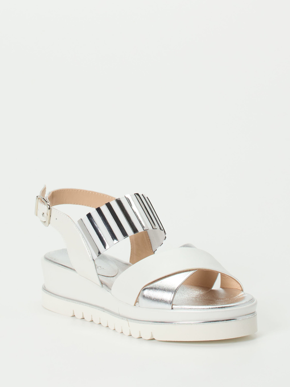 Mannori – Plateau-Sandalen aus Metallicleder Offwhite