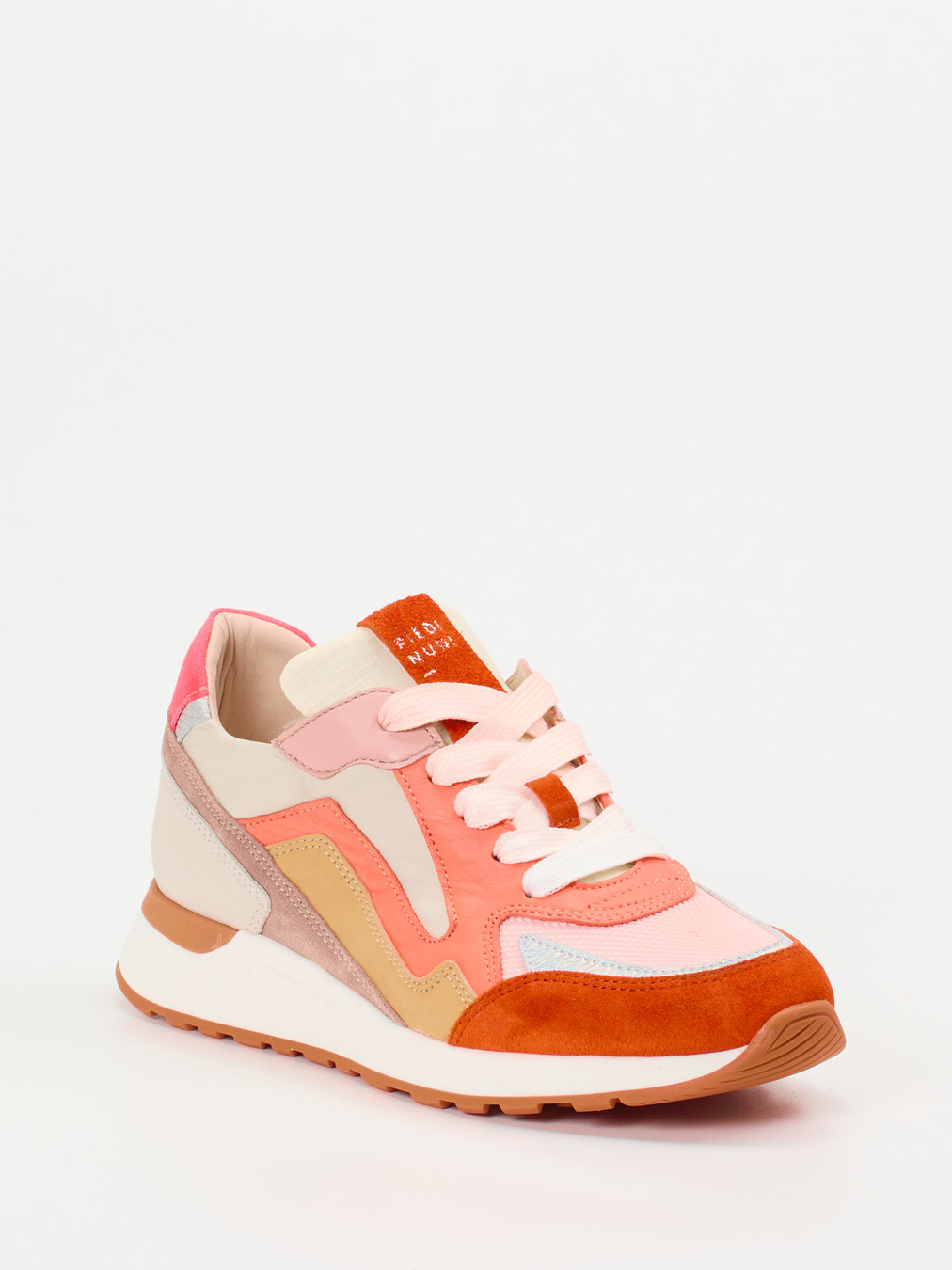 Piedi Nudi – Sneaker aus Kalbleder in Koralle