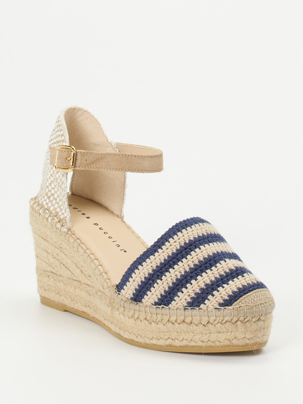 Andrea Puccini – Keilsandalette aus Textil gehäkelt