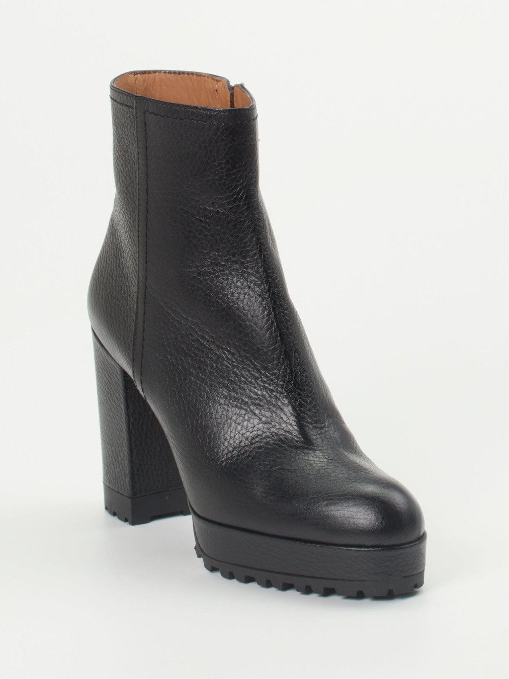 Konstantin Starke – Plateau-Stiefeletten aus Ziegenleder schwarz