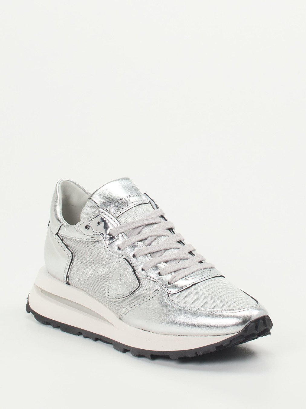 Philippe Model – Sneaker aus Metallicleder silber