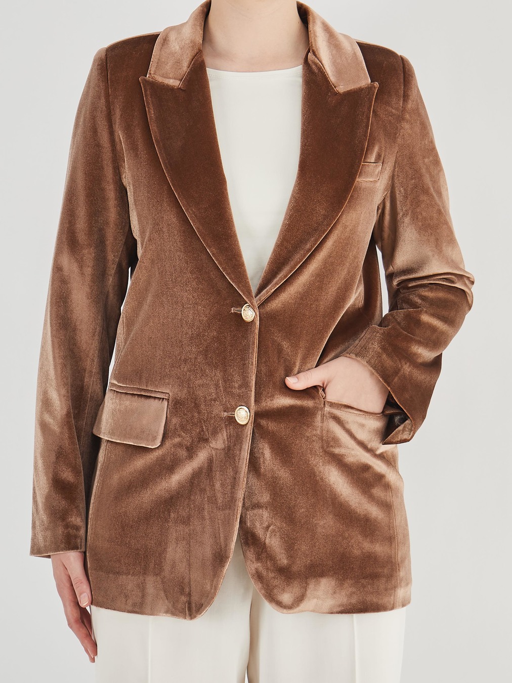 Katherina Loretta – Blazer aus Samt in Kastanienbraun