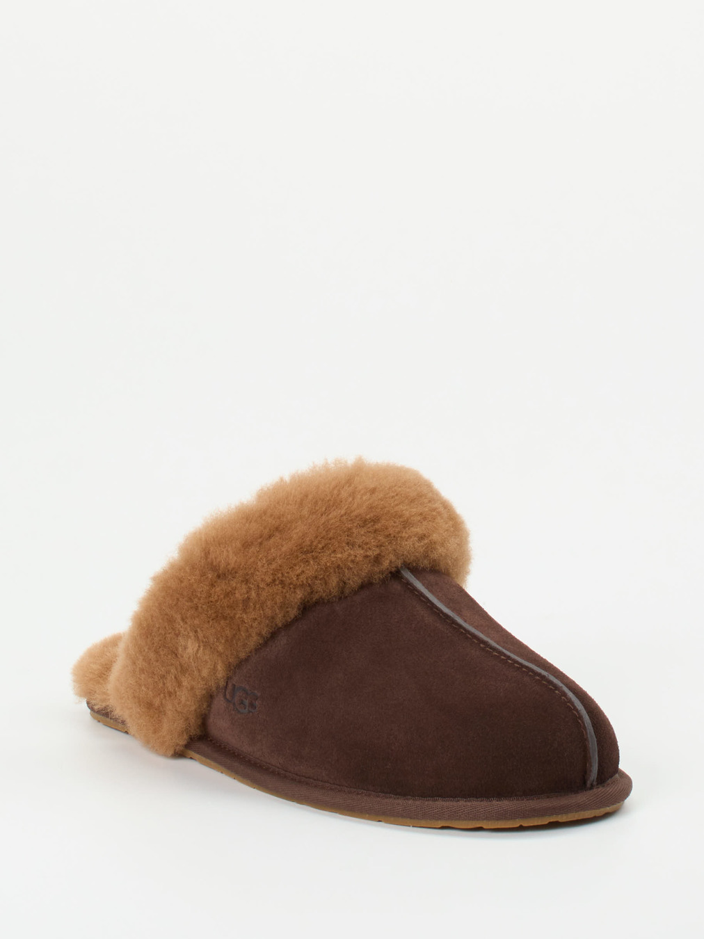 UGG – Lammfellhausschuh aus Veloursleder Dunkelbraun