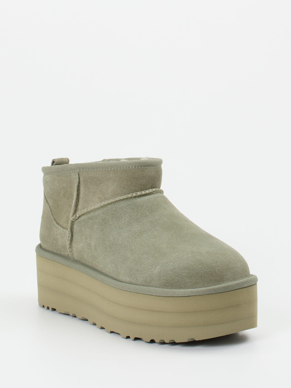 UGG – Plateau-Stiefelette aus Veloursleder Salbeigrün