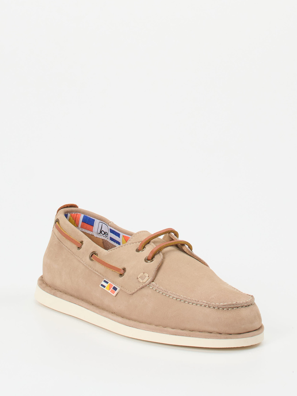 Joe – Bootsschuh aus Nubukleder beige