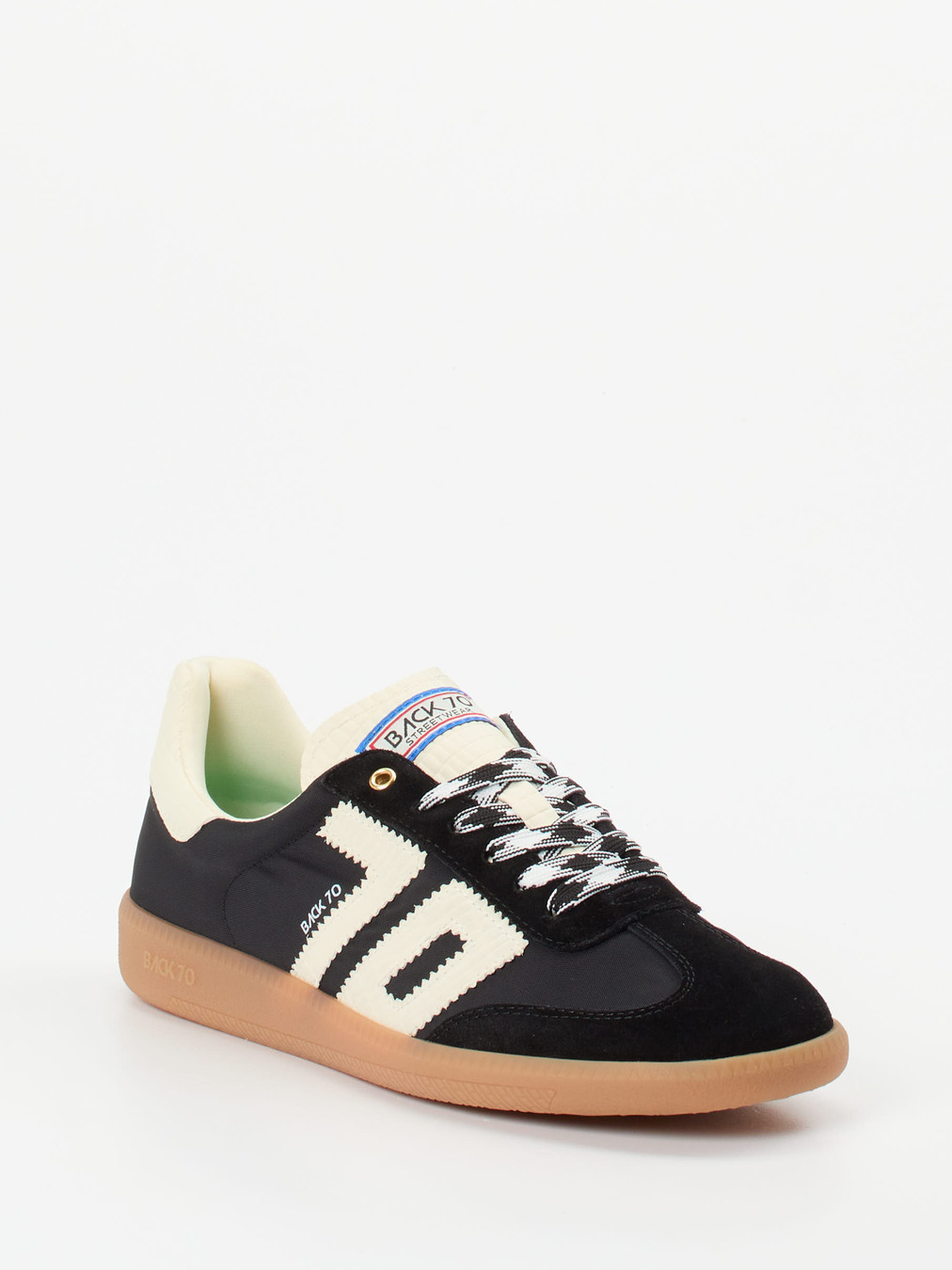 Back 70 – Retro-Sneaker aus Velour und Textil schwarz