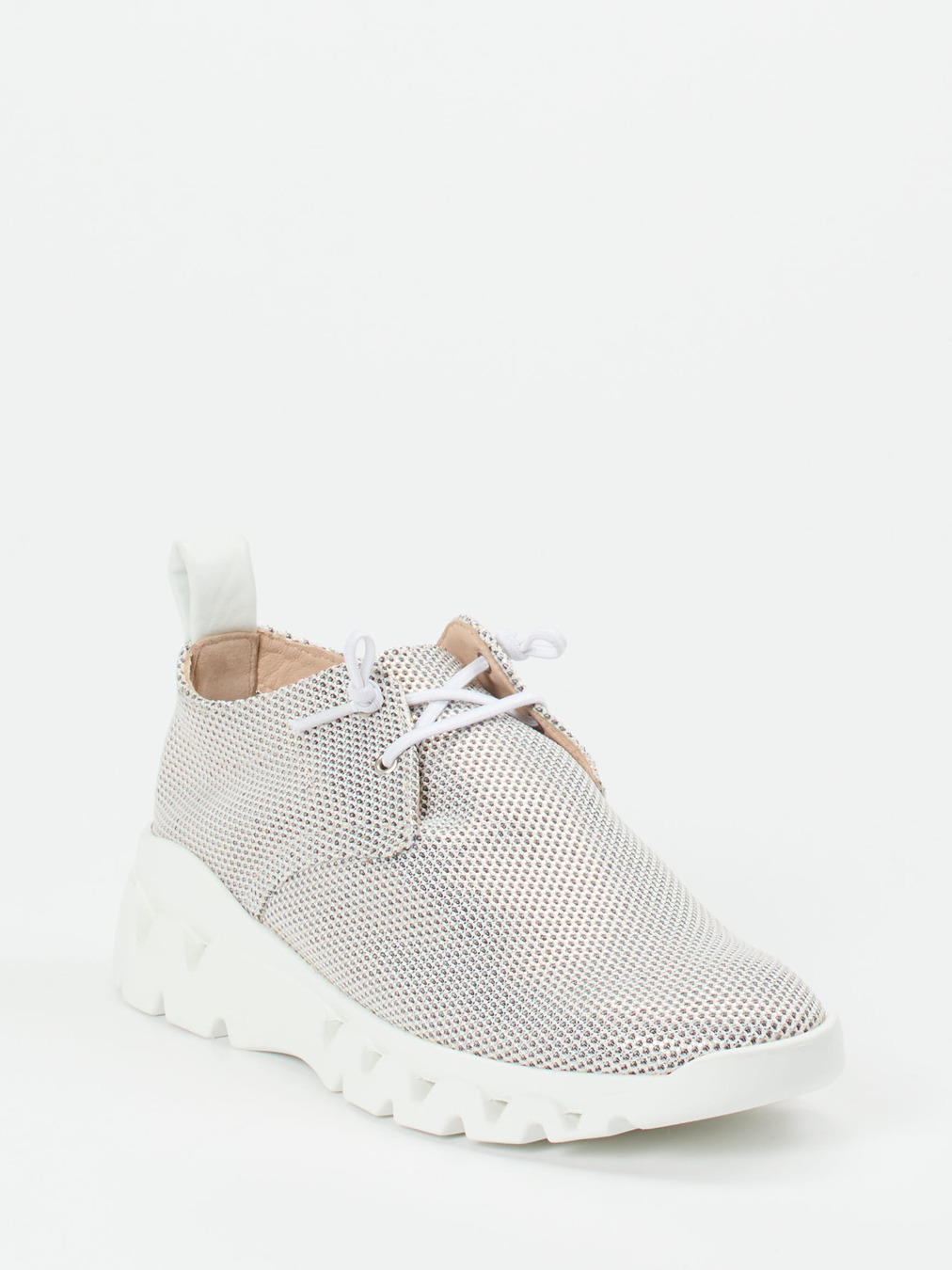 Donna Carolina – Sneaker aus Kalbleder und Mesh Beige