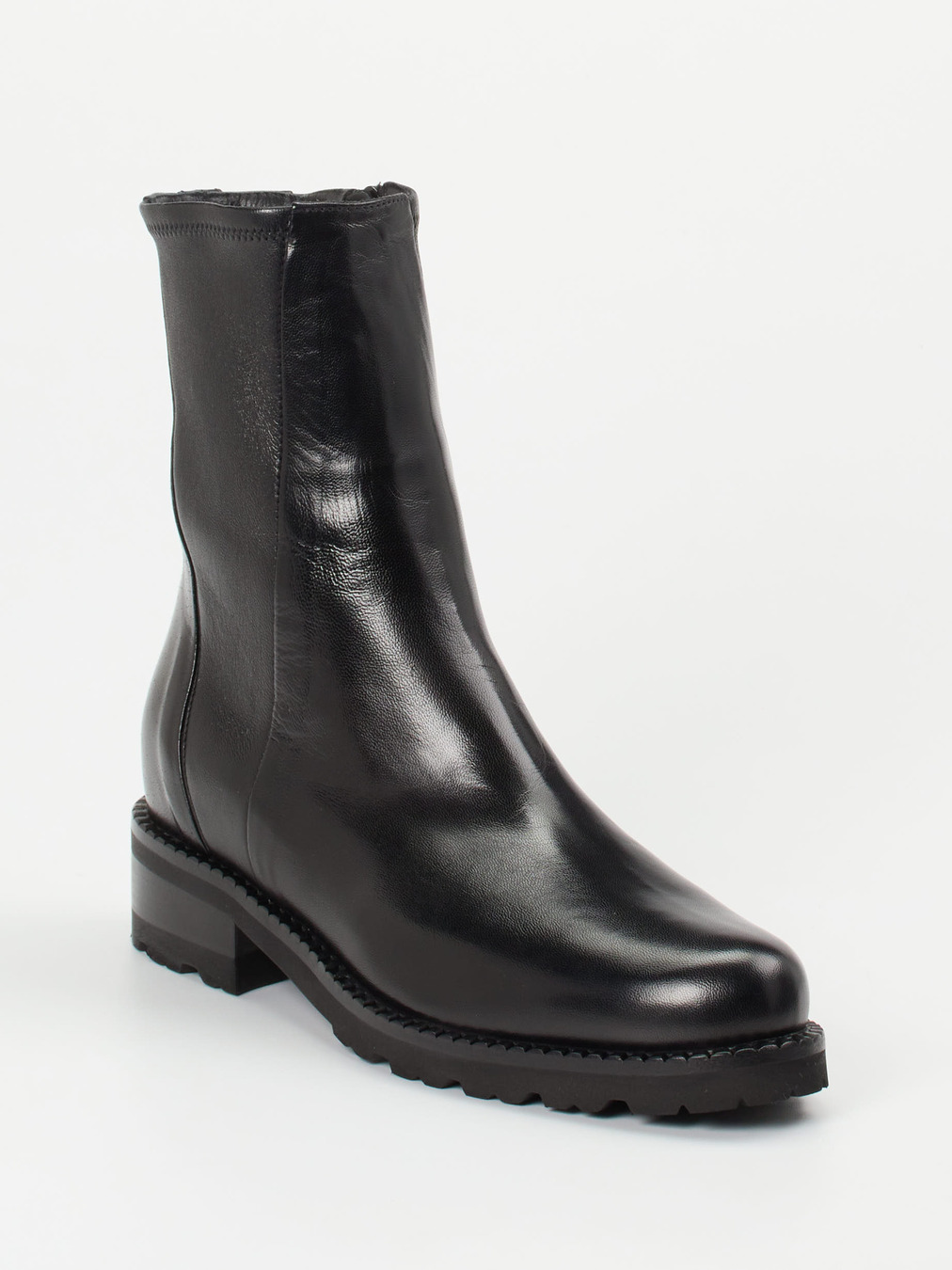 Konstantin Starke – Stiefelette aus Lammleder Schwarz