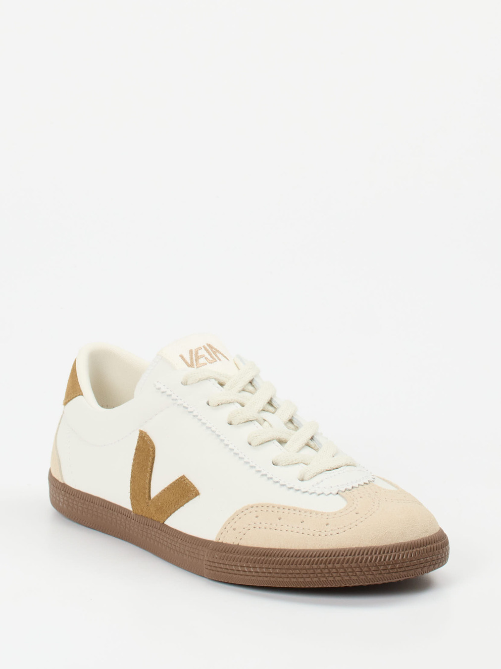 VEJA – Sneaker aus Leder und Velours in Creme