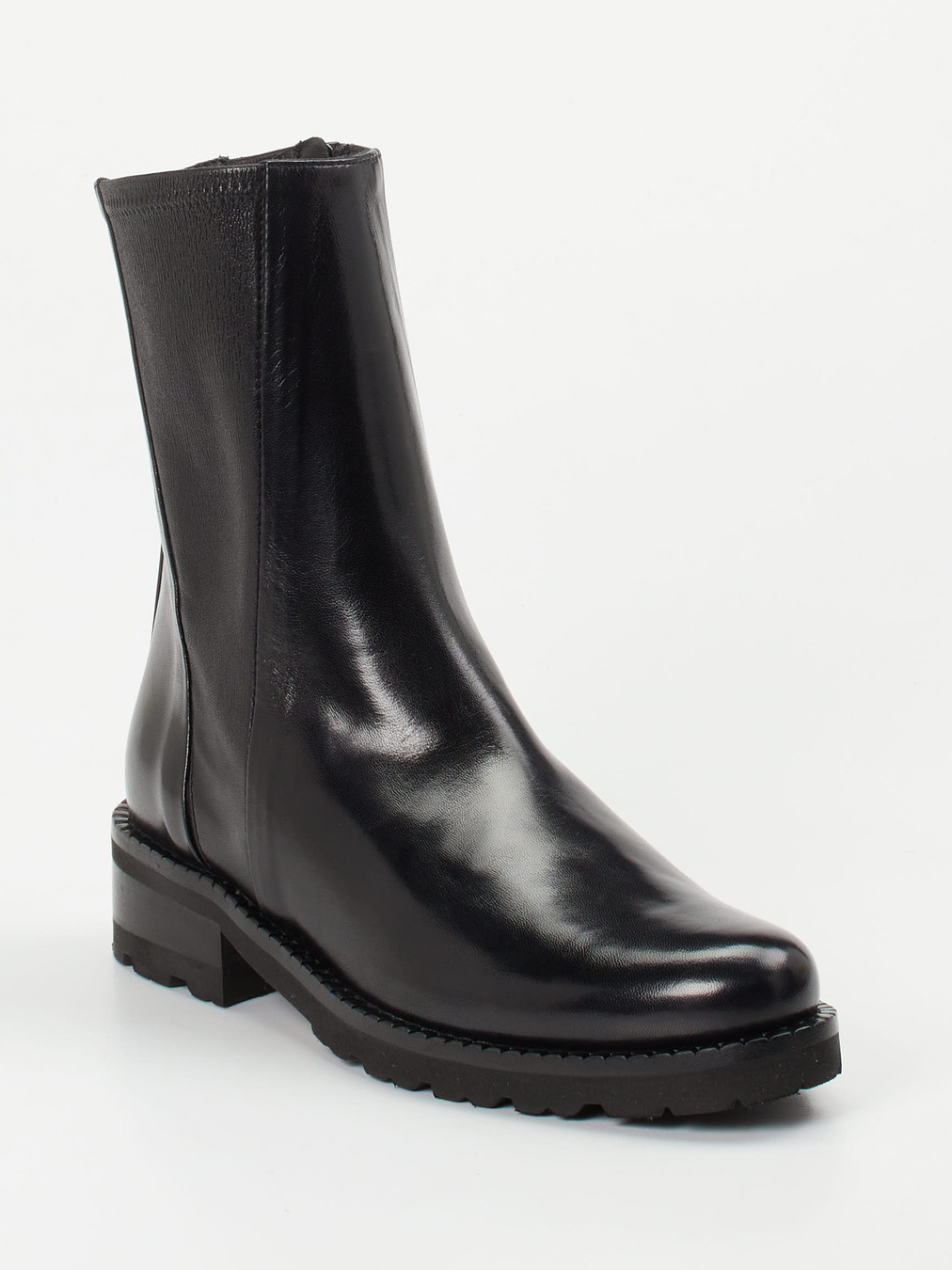 Konstantin Starke – Stiefelette aus Lammleder Schwarz