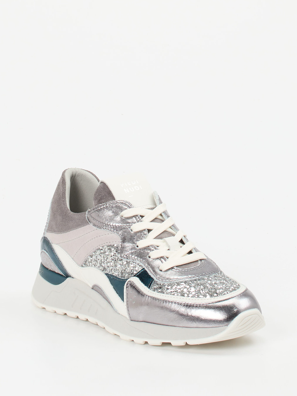 Piedi Nudi – Chunky Sneaker aus Metallicleder silber