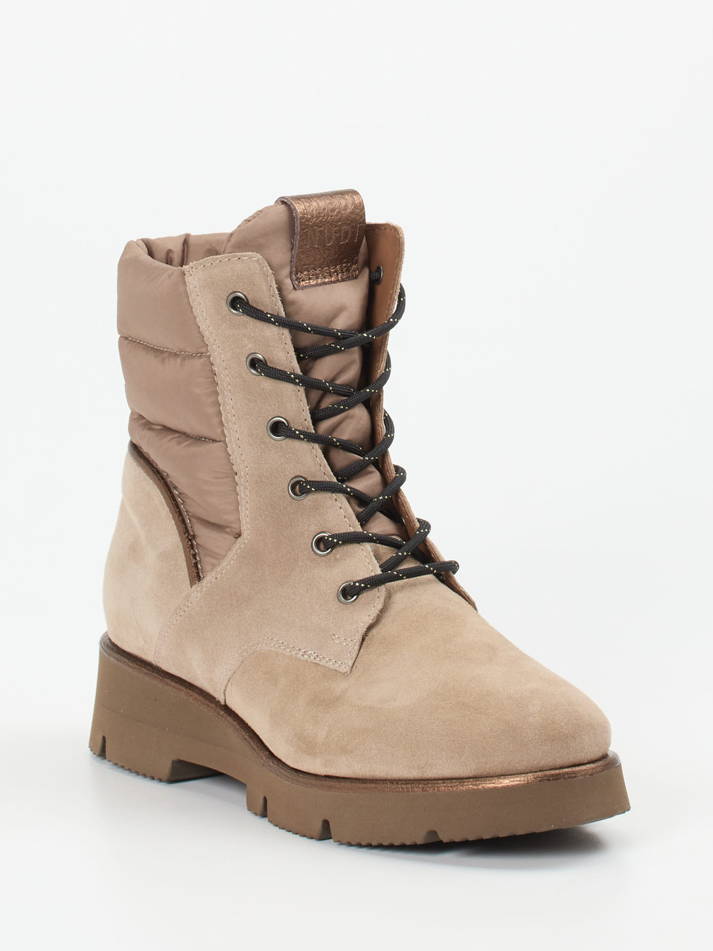 Piedi Nudi – Winter-Stiefelette aus Veloursleder Sandbeige
