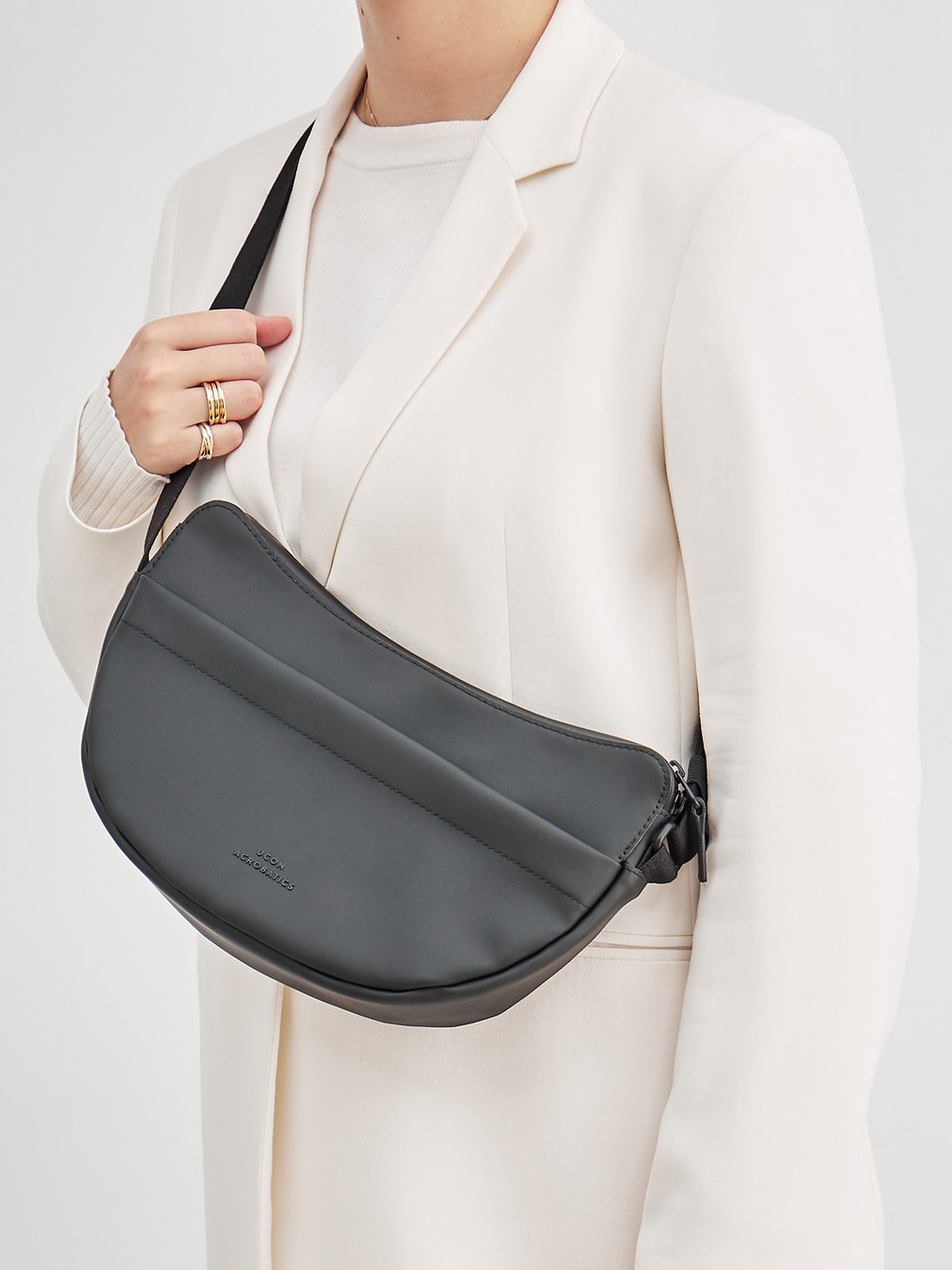 Ucon Acrobatics – Crossbody Bag