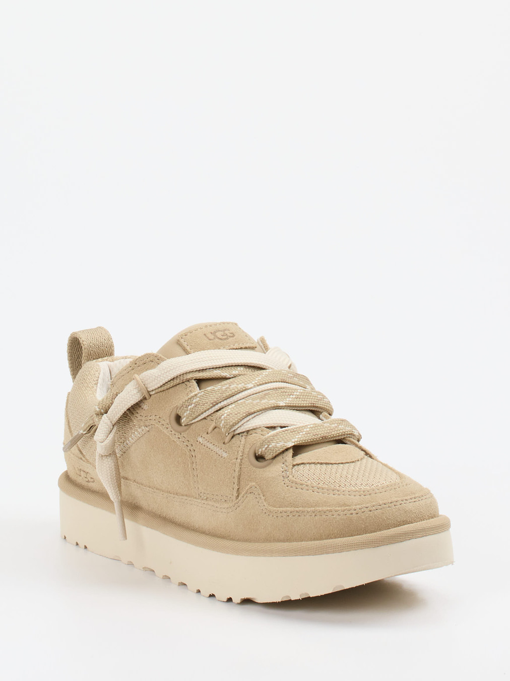 UGG – Low-Top Sneaker aus Veloursleder beige