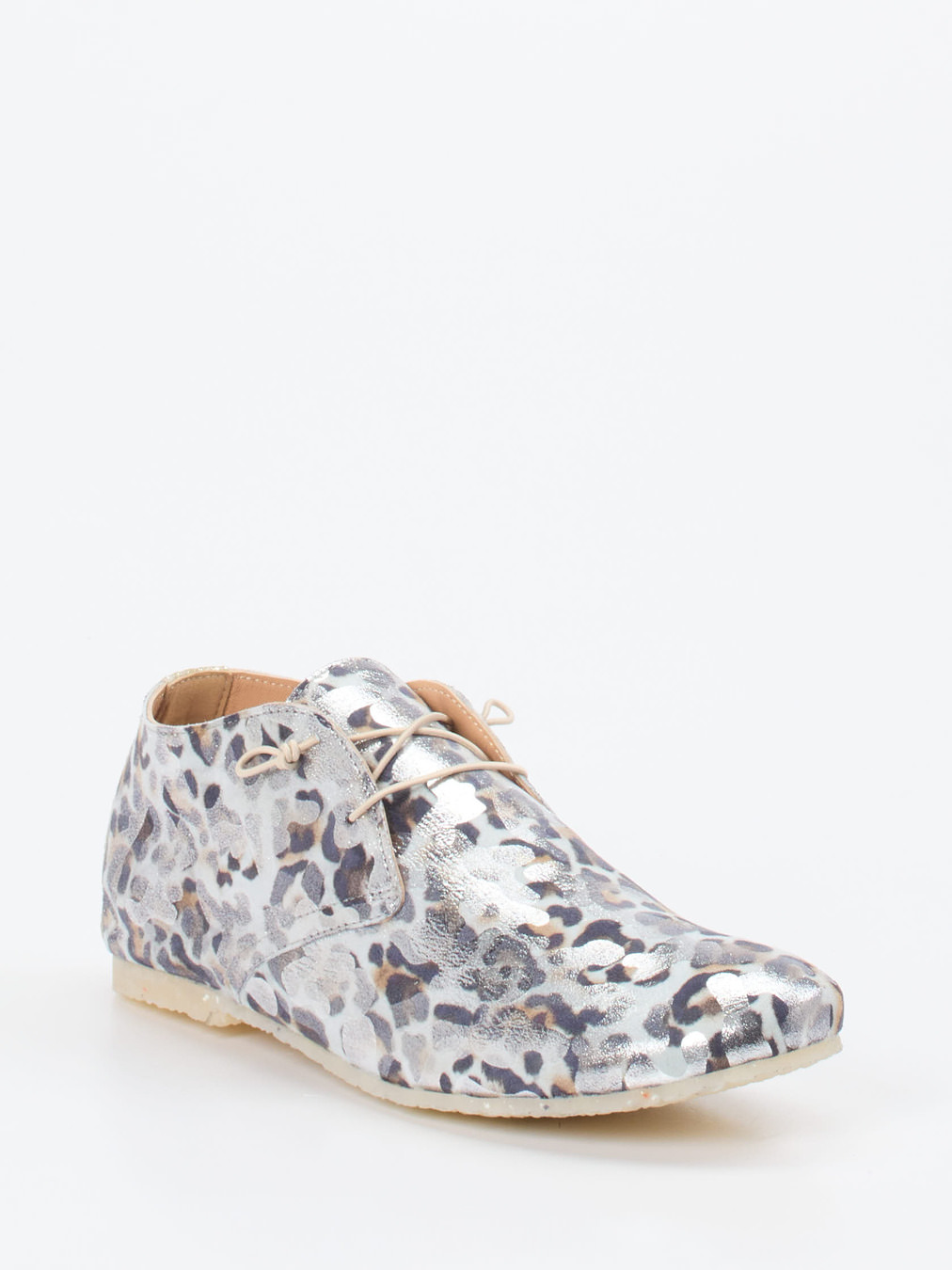 Donna Carolina – Schnürschuh aus Metallicleder silber