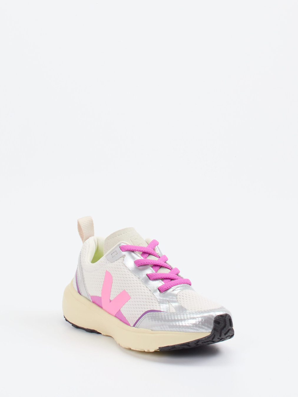 VEJA – Sneaker aus Synthetik in Cremeweiß