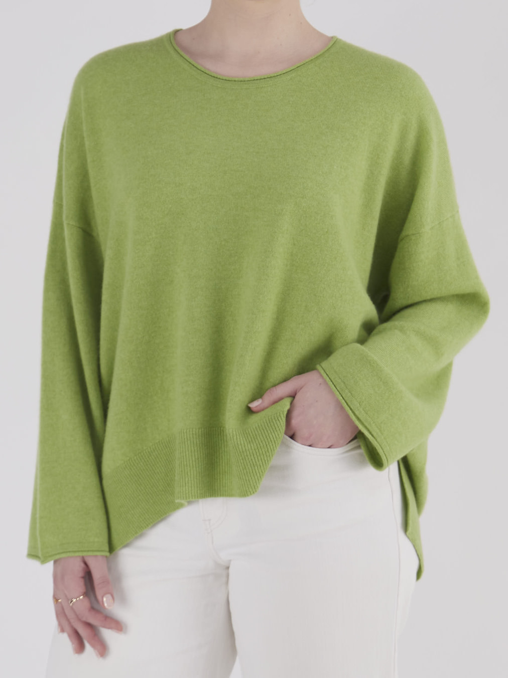 FLONA – Oversized Strickpullover aus Feinstrick Grün