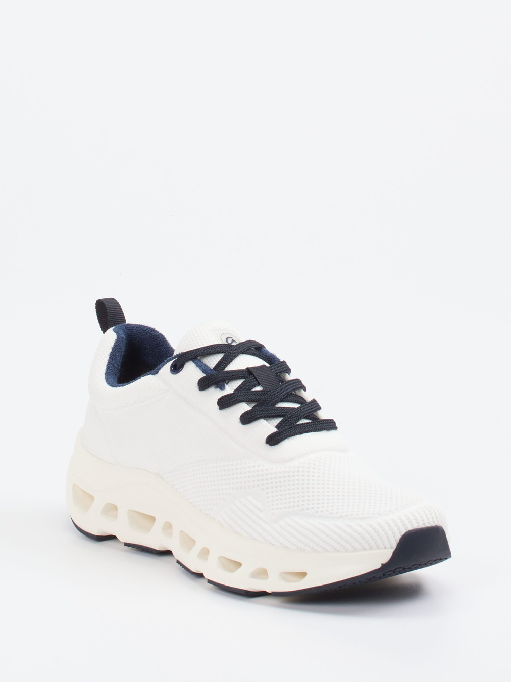 Ara – Chunky Sneaker aus Textil in Offwhite