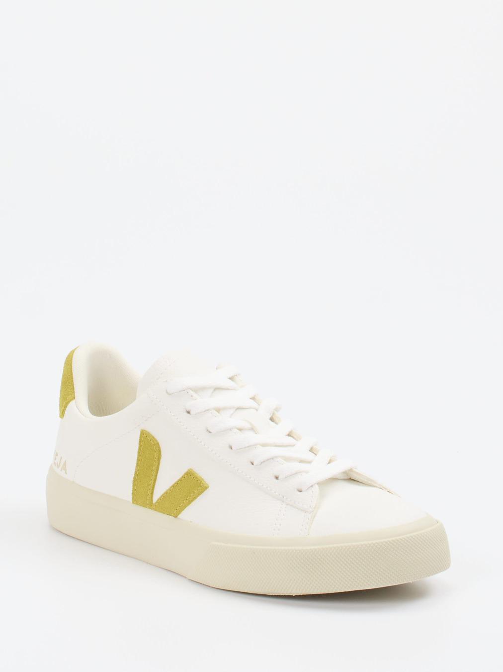 Veja – Sneaker aus Kalbleder und Wildleder weiß