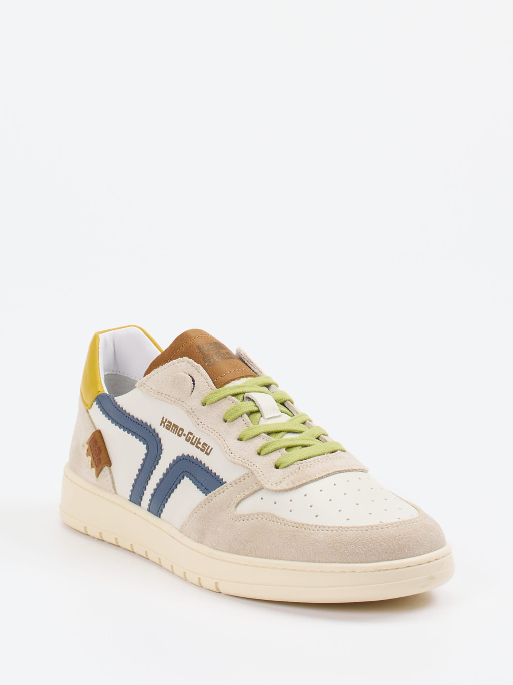 Kamo Gutsu – Low-Top Sneaker aus Veloursleder Beige