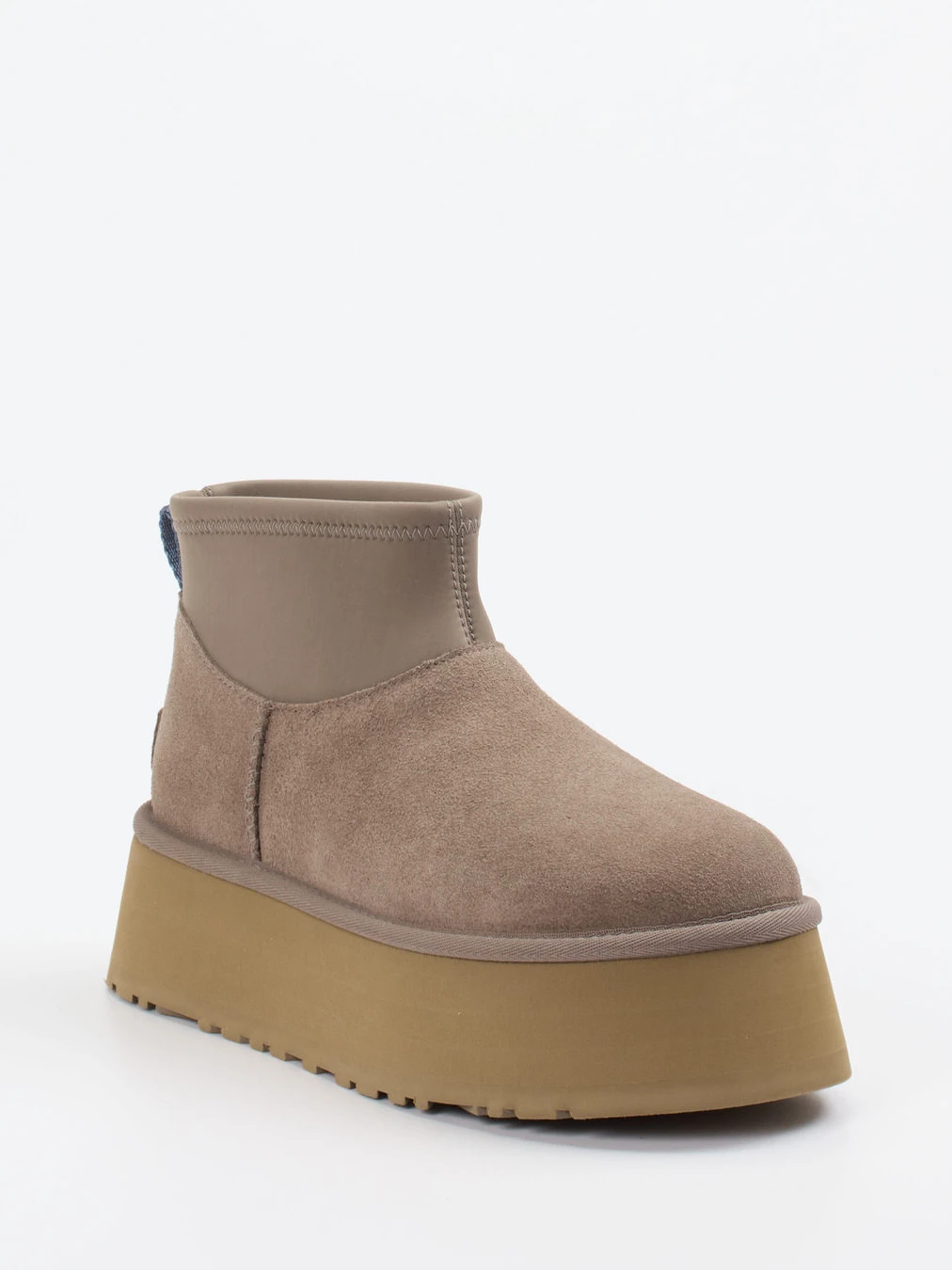 UGG – Plateau-Stiefeletten aus Veloursleder taupe